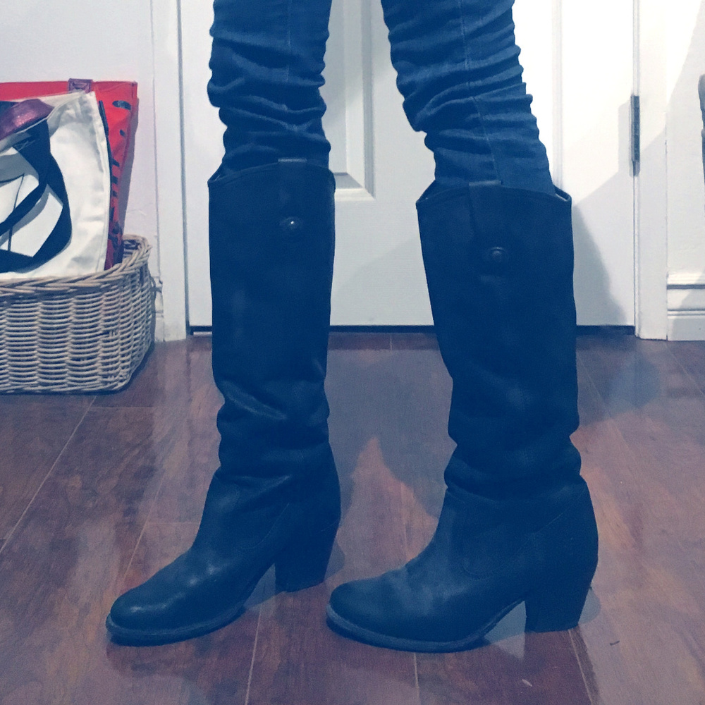 Frye Jackie Tall Pull On Mid Heel Boots - Size 7